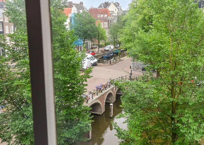 Herengracht Private Room With Canal View